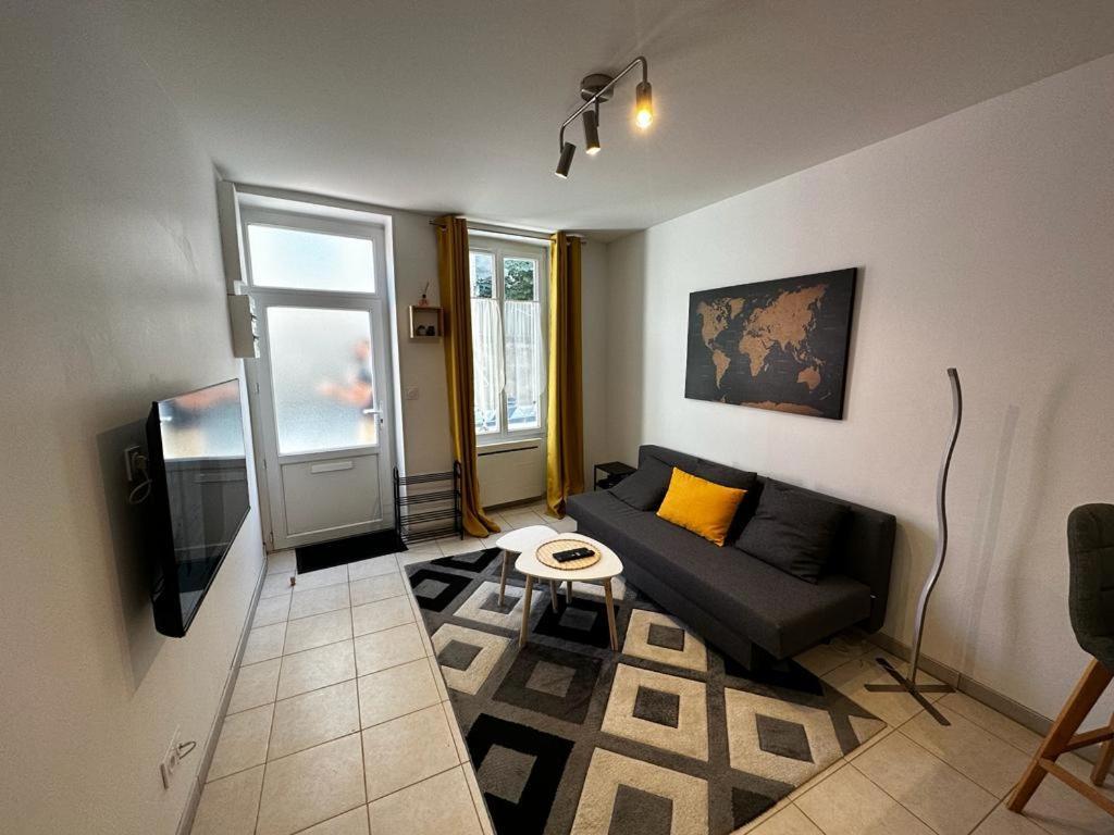 Le Saint Maixent, Maison De Ville, Baby Foot, Wifi מראה חיצוני תמונה