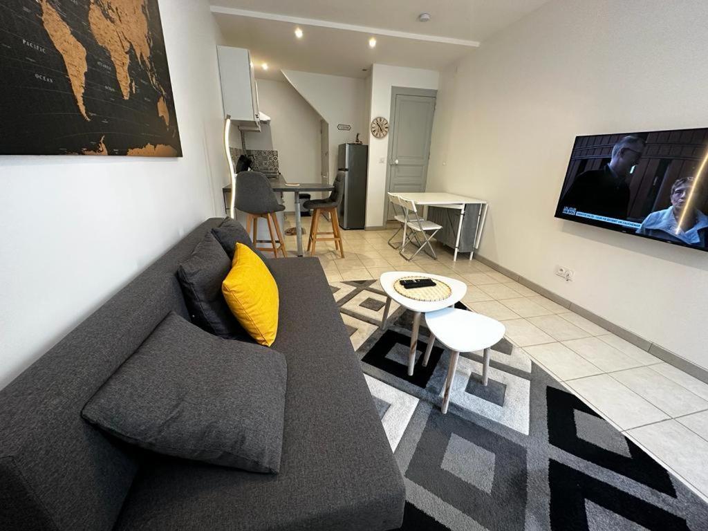 Le Saint Maixent, Maison De Ville, Baby Foot, Wifi מראה חיצוני תמונה